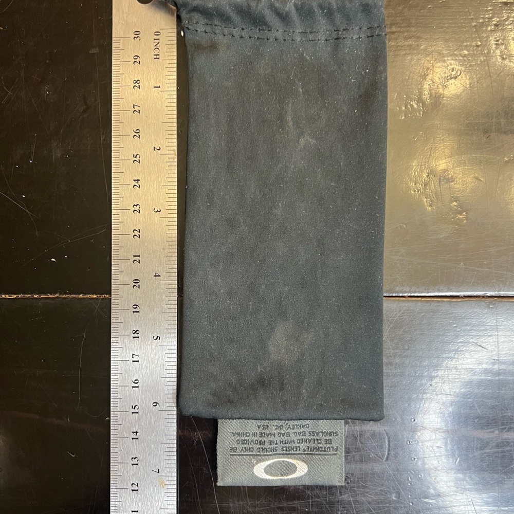 Oakley soft case for sunglasses and cleaning
